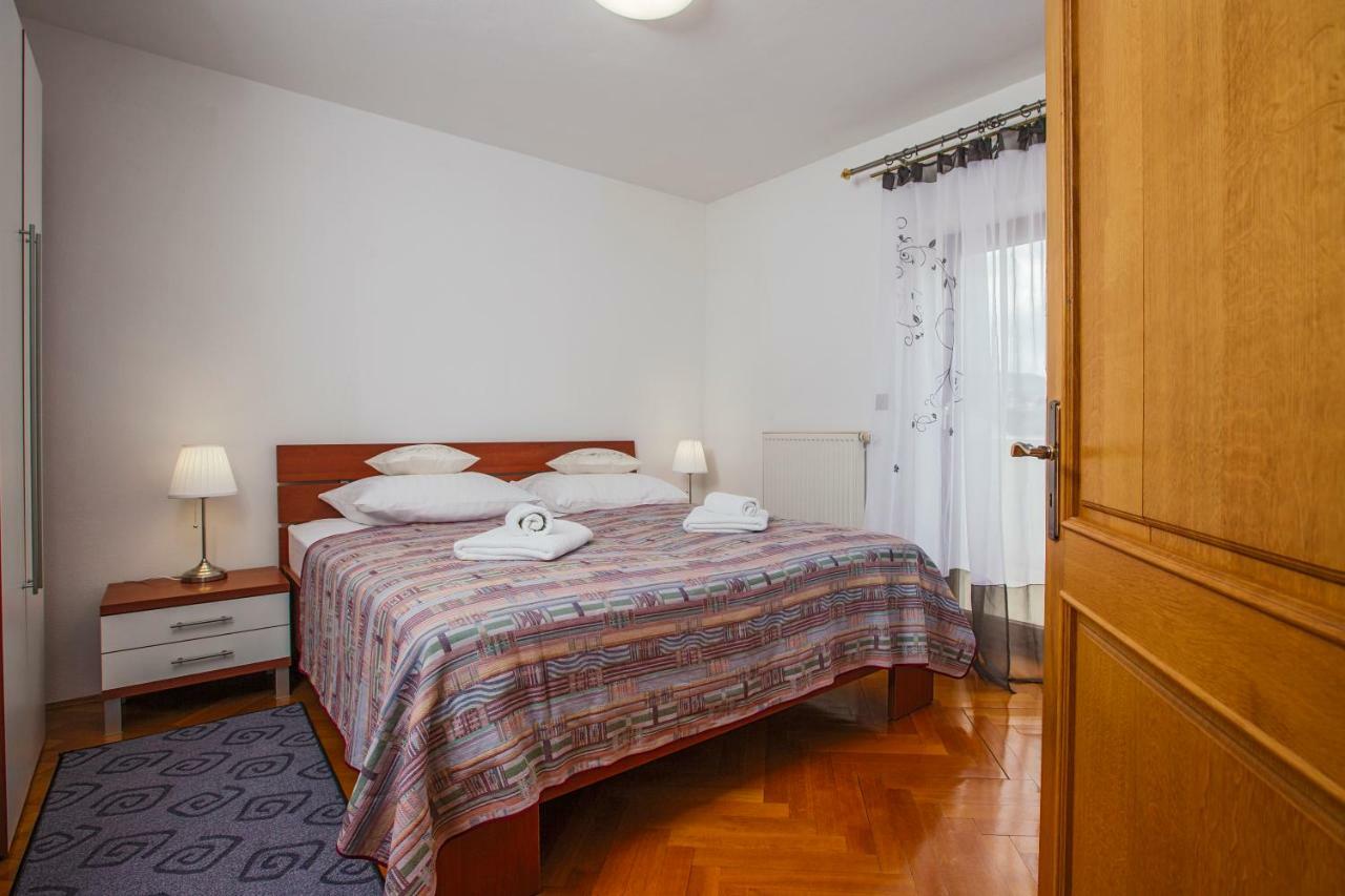 Apartments Dilber Split Bagian luar foto