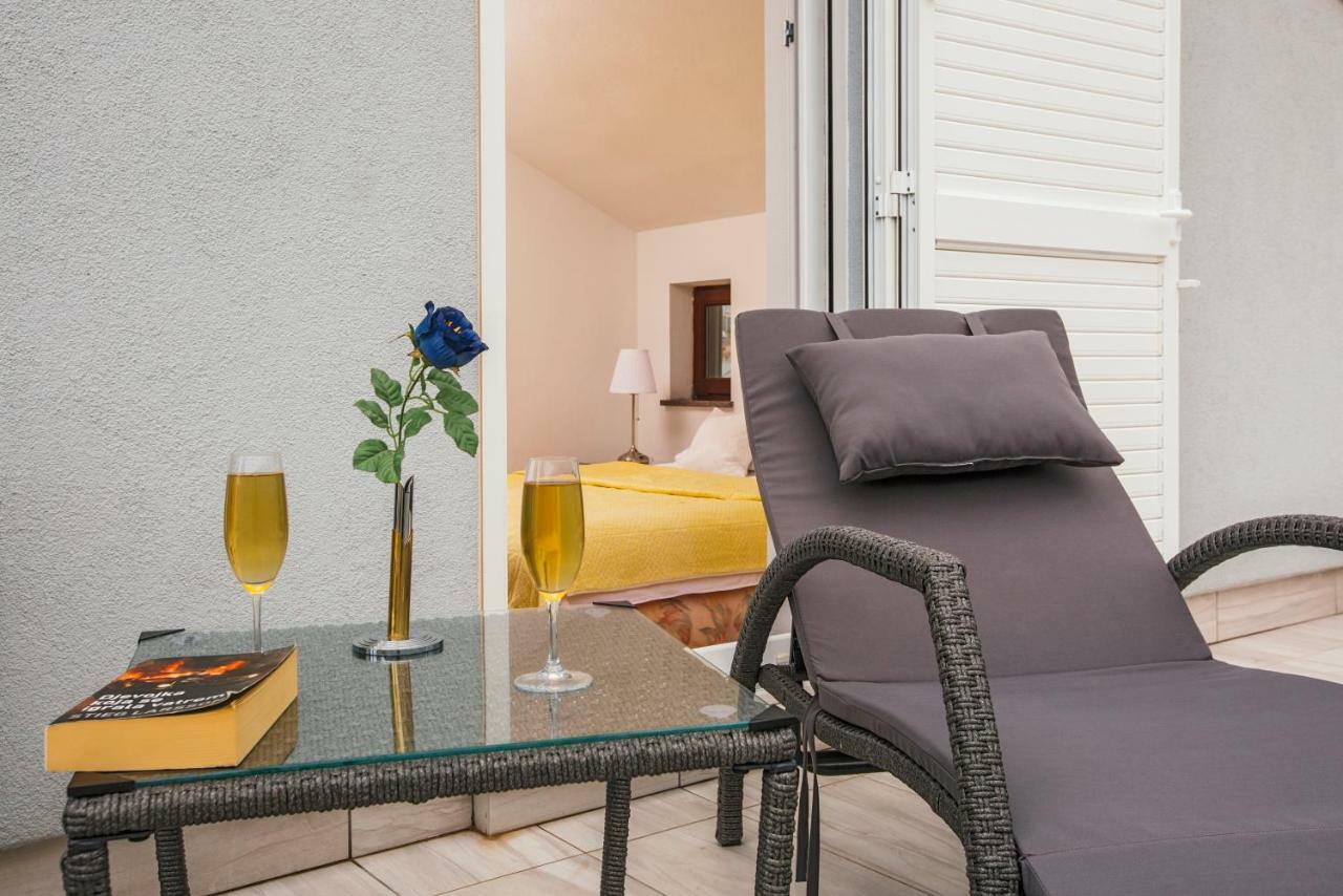 Apartments Dilber Split Bagian luar foto