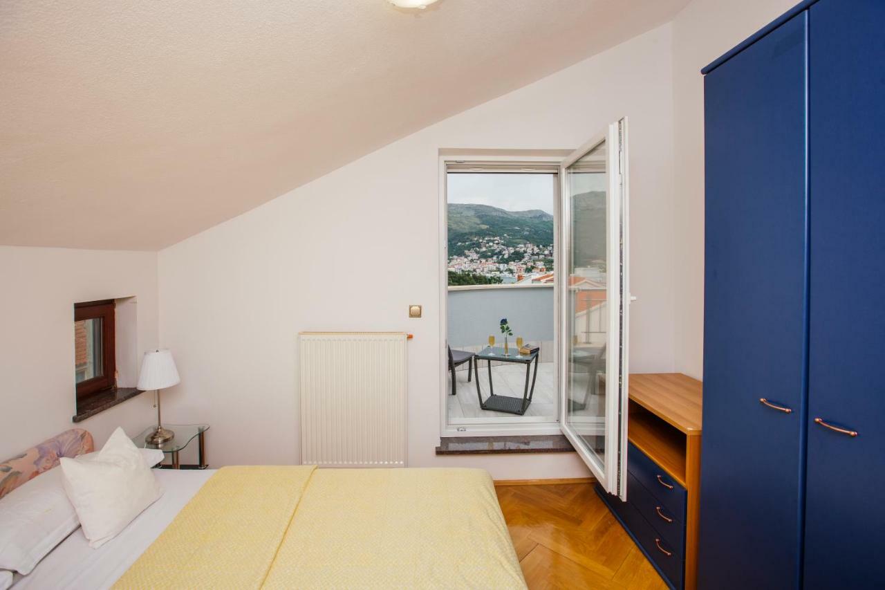 Apartments Dilber Split Bagian luar foto