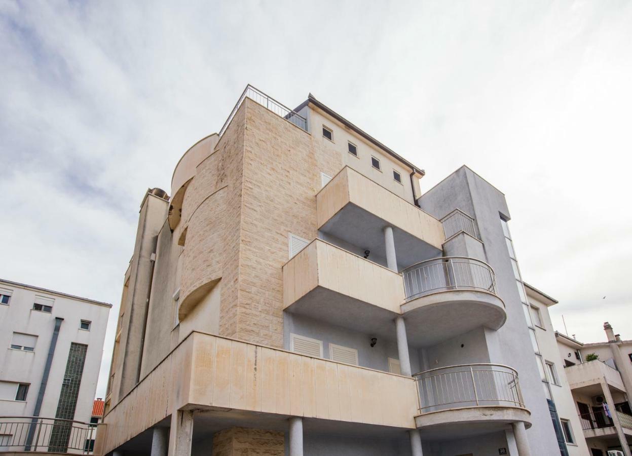 Apartments Dilber Split Bagian luar foto