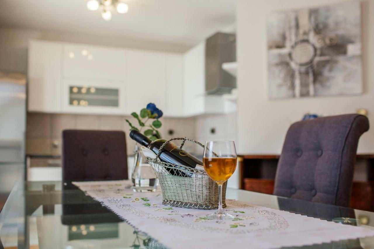Apartments Dilber Split Bagian luar foto